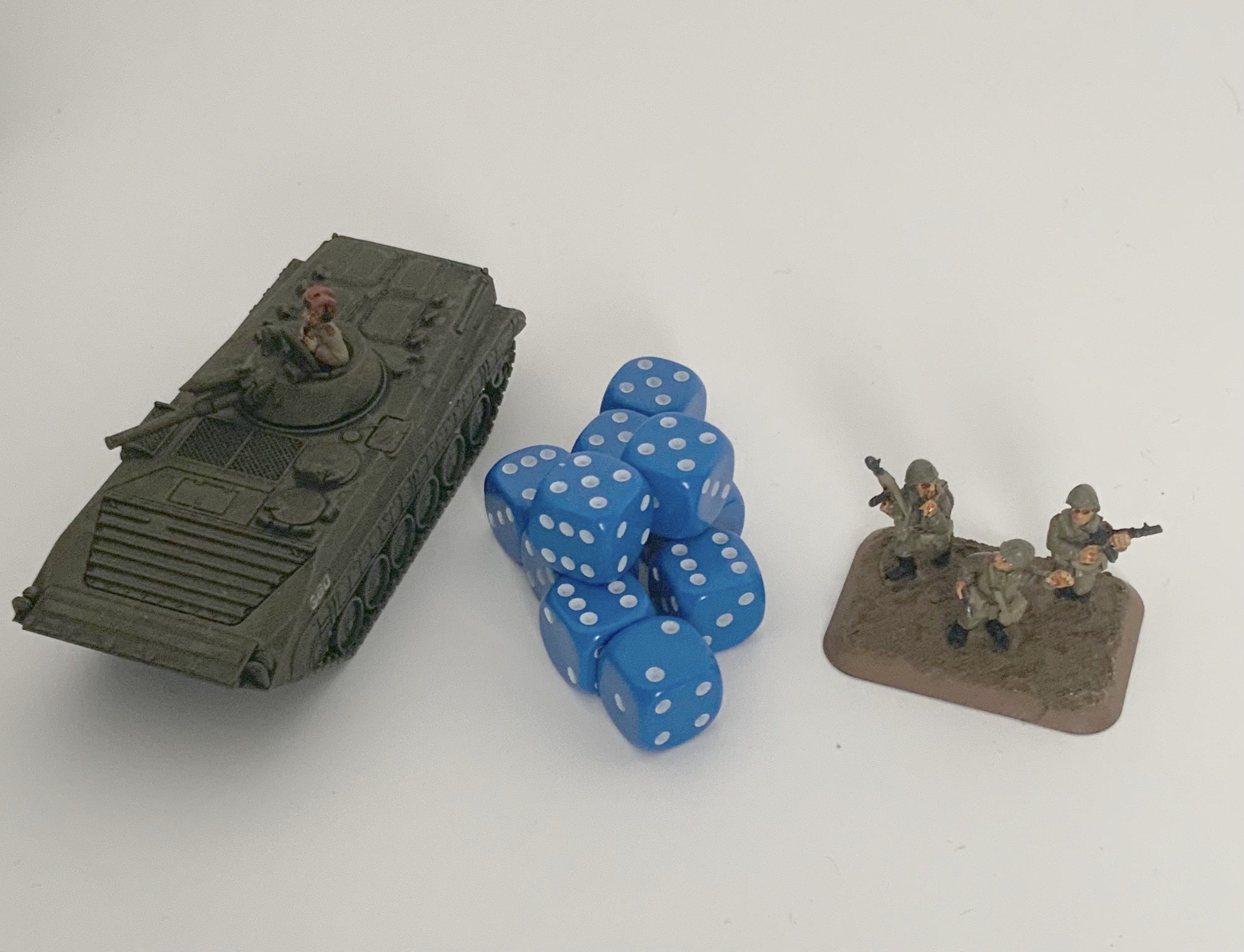 10 x D6 Spot Dice 10mm Opaque Blue/White Spot - d6spot10bluews — image 1