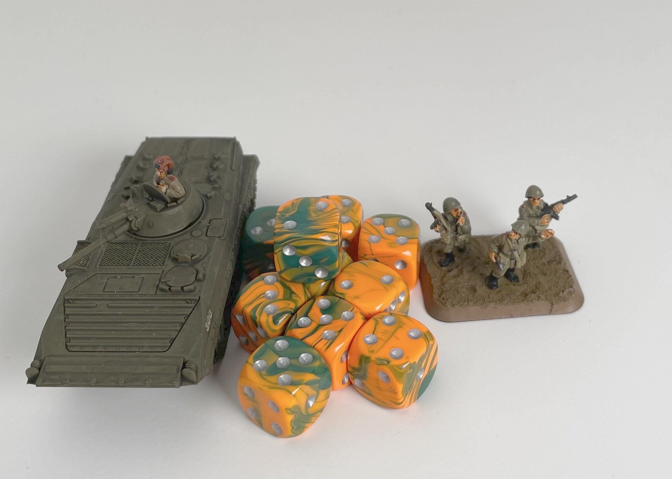 10 x D6 Spot Dice 12mm Toxic Orange Green/Silver Spot — image 1