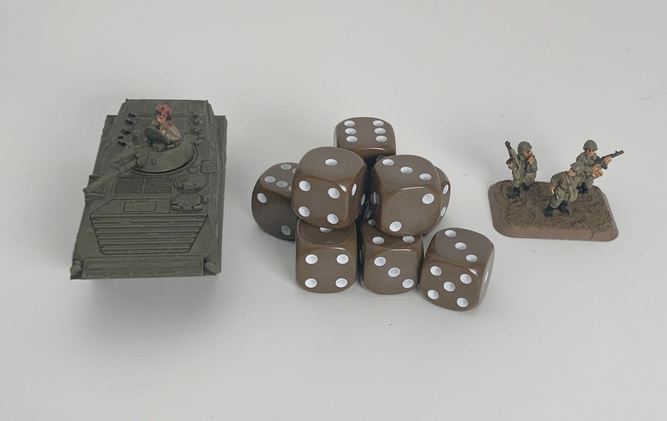 10 x D6 Spot Dice 14mm Opaque Brown - d6spot14brown — image 1